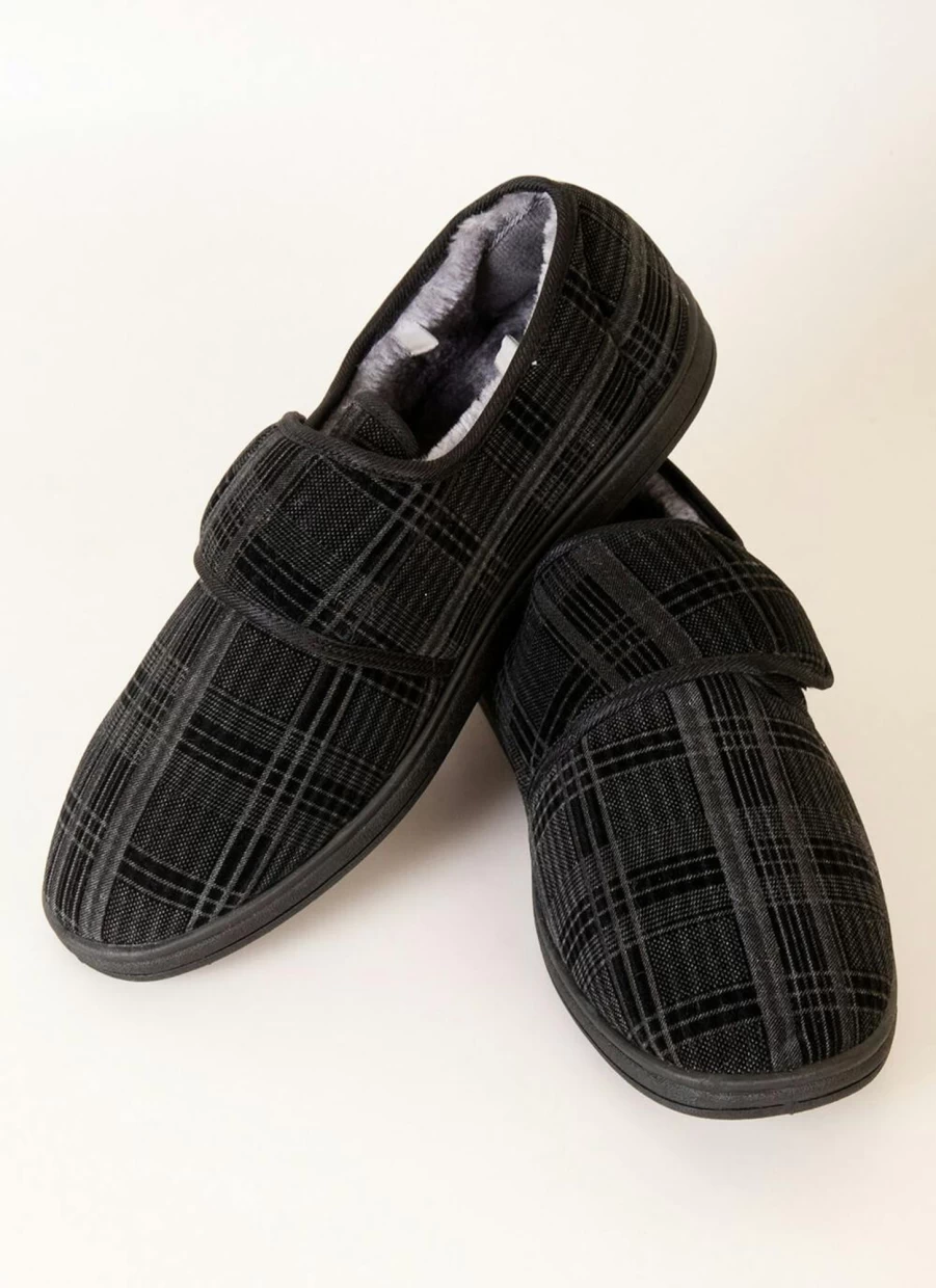 James Pringle Men's Check Velcro Slippers - Comfortable & Stylish Footwear