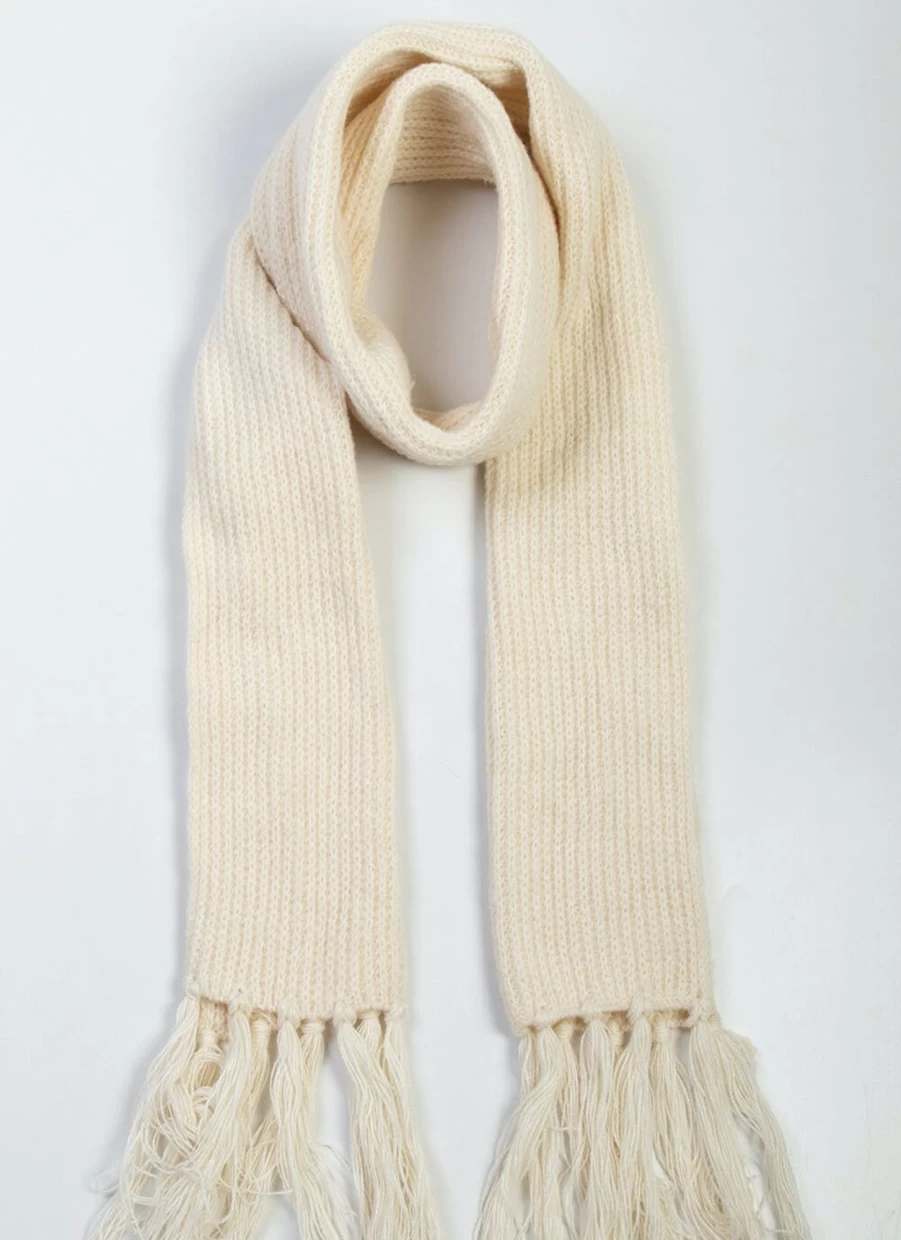 "Isle Women's Ivory Knitted Scarf with Tassels – Soft Winter Accessory"