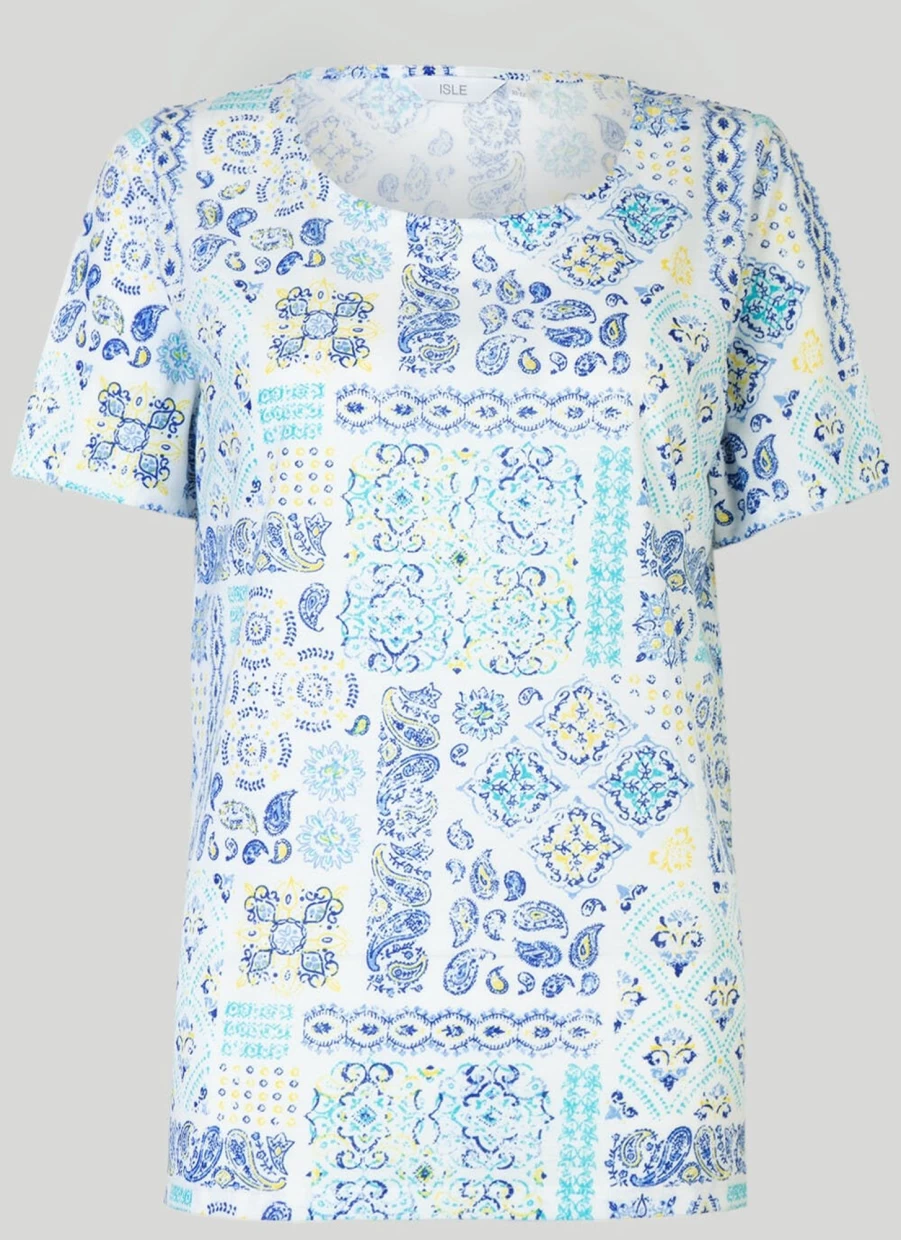 Isle Women's Graphic Print T-Shirt - Stylish Casual Tee for Everyday Wear