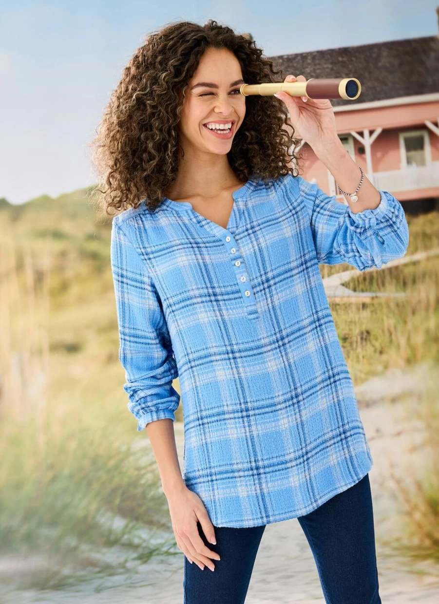 "Country Rose Women's Checkered Blouse - Stylish & Comfortable Top"