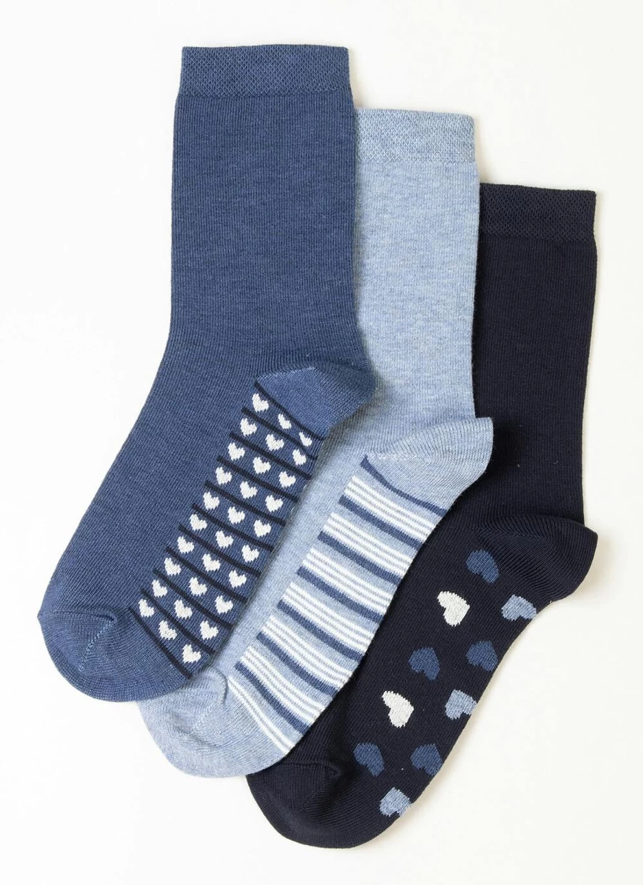Isle Women's 3 Pack Heart & Stripe Pattern Casual Socks