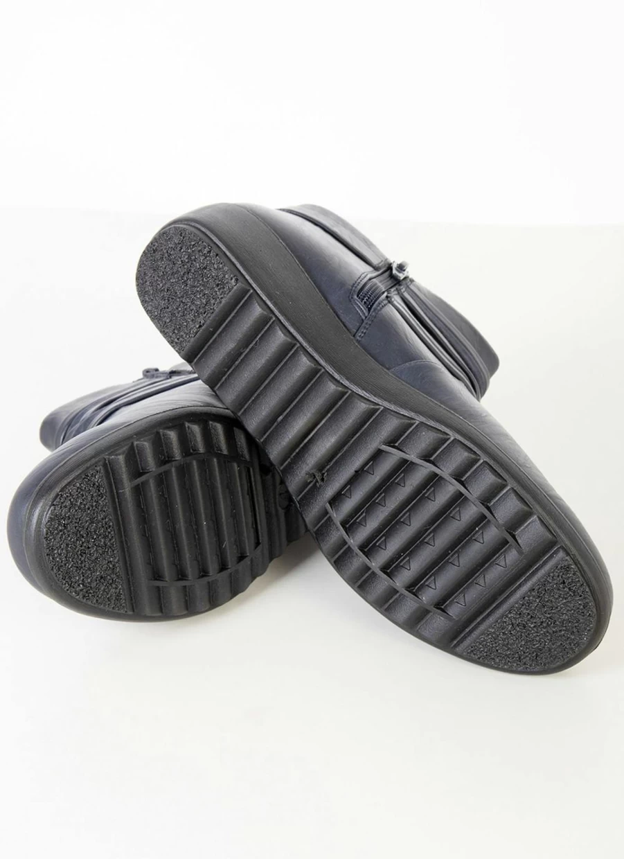 Comfy Sense Women's Stylish Buckle Boots for Comfort and Fashion