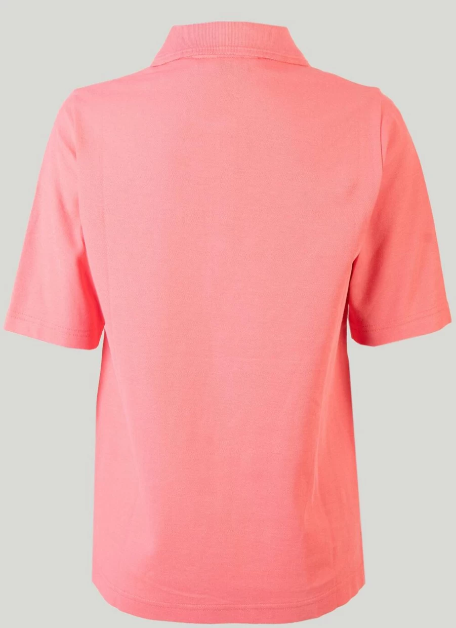 "Isle Women's Classic Polo Shirt – Comfortable & Stylish Casual Top"