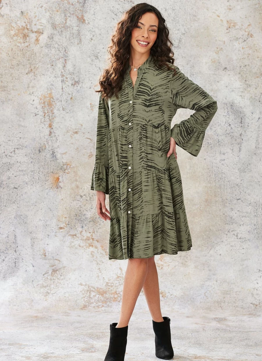 Sugar Crisp Women's Smudge Print Dress - Stylish Floral Pattern Casual Wear
