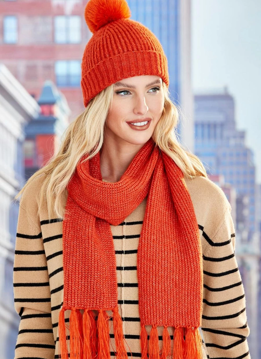 Isle Women's Rust Knitted Tassel Scarf - Soft Wool Winter Wrap Fashion Accessory
